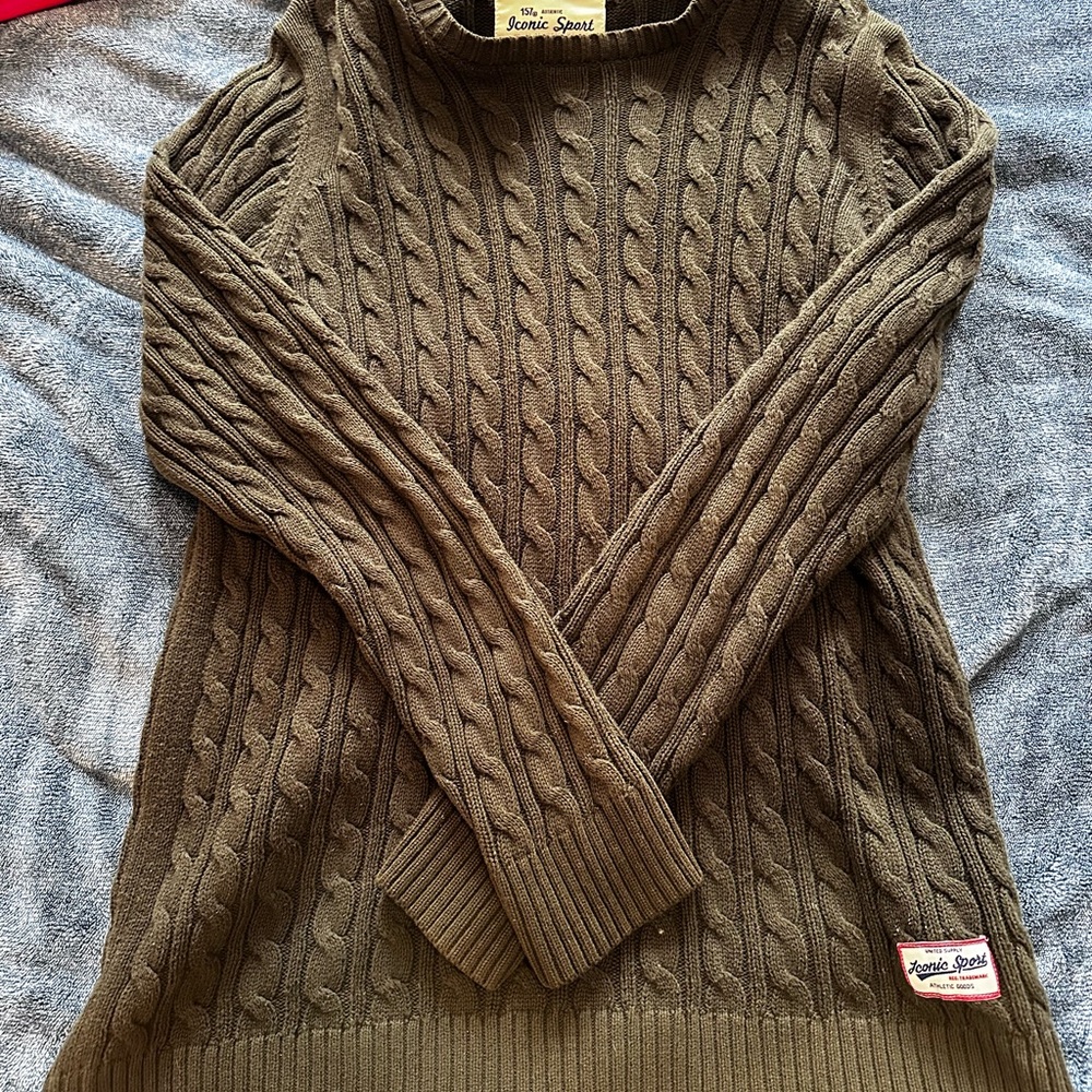 Men's Olive Cable Knit Sweater